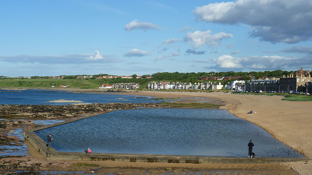 North Berwick is serviced by Selkirk​ skip hire